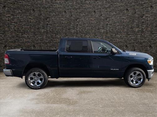 Patriot Blue Pearlcoat 2022 RAM 1500 Big Horn