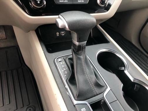 2021 Kia Sedona LX