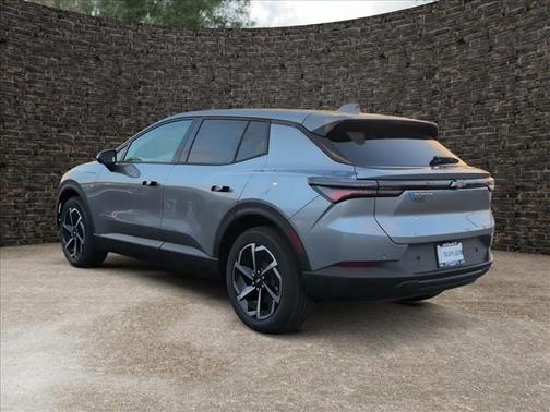 2026 Chevrolet Equinox EV LT 1