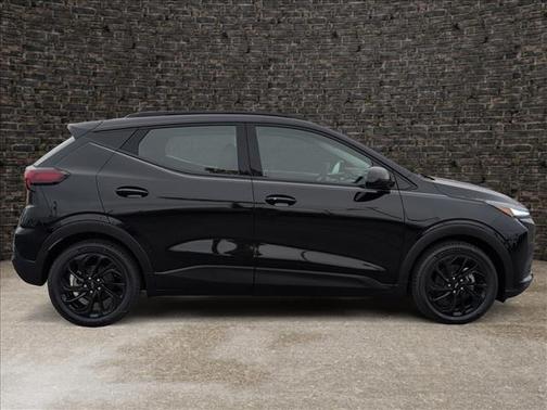 Mosaic Black Metallic 2027 Chevrolet Bolt RS