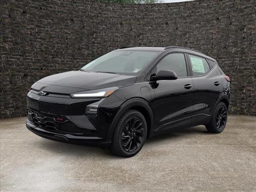 Mosaic Black Metallic 2027 Chevrolet Bolt RS