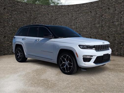 2024 Jeep Grand Cherokee Summit
