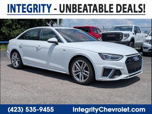 2023 Audi A4 45 S line Premium Plus