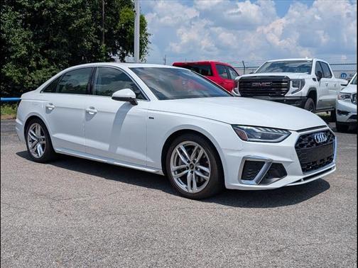 2023 Audi A4 45 S line Premium Plus