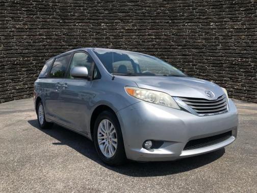 2013 Toyota Sienna