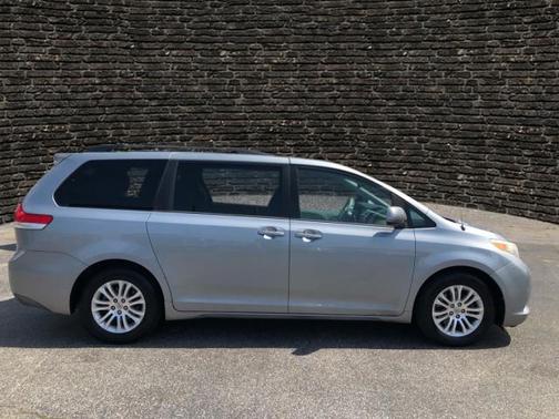 2013 Toyota Sienna