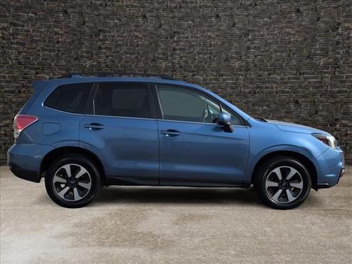 Quartz Blue Pearl 2018 Subaru Forester 2.5i Limited