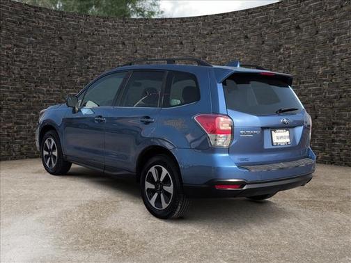 Quartz Blue Pearl 2018 Subaru Forester 2.5i Limited