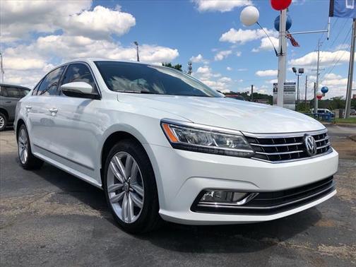 2016 Volkswagen Passat 1.8T SEL