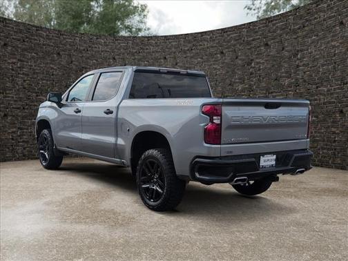 Sterling Gray Metallic 2024 Chevrolet Silverado 1500 Custom Trail Boss