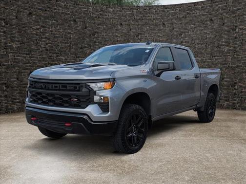 Sterling Gray Metallic 2024 Chevrolet Silverado 1500 Custom Trail Boss