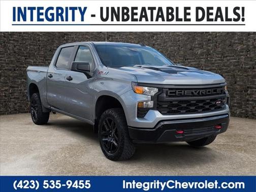 Sterling Gray Metallic 2024 Chevrolet Silverado 1500 Custom Trail Boss