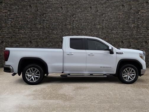 Summit White 2019 GMC Sierra 1500 SLE