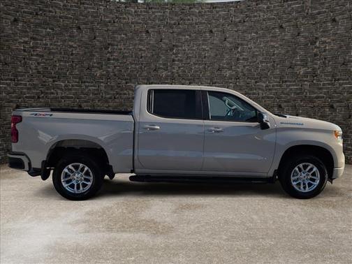 White Sand 2026 Chevrolet Silverado 1500 RST