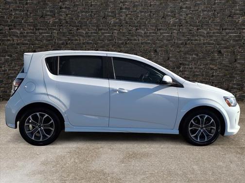 2019 Chevrolet Sonic LT
