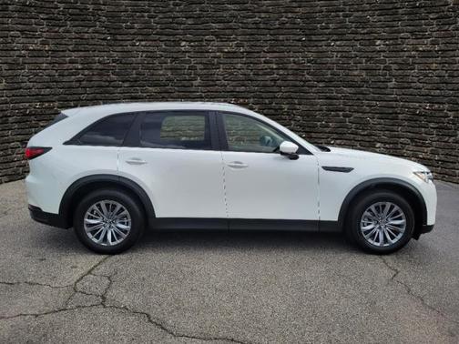 2024 Mazda CX-90 SE