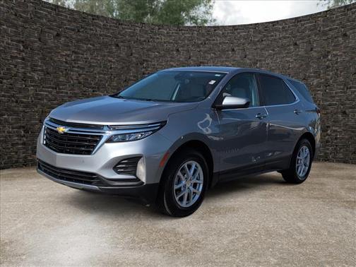 Sterling Gray Metallic 2023 Chevrolet Equinox 2LT