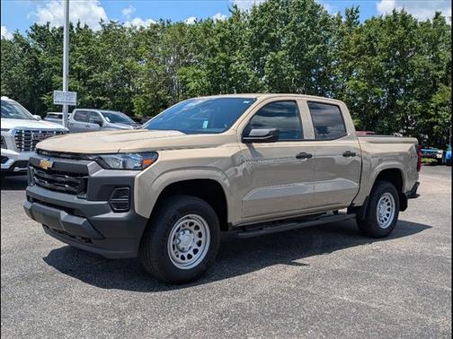 2024 Chevrolet Colorado WT