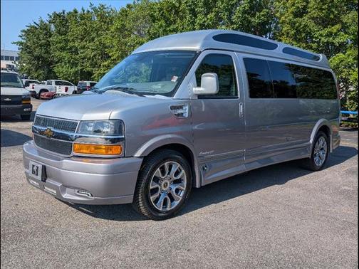 2025 Chevrolet Express 2500 Work Van
