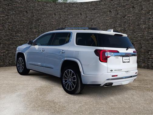 2020 GMC Acadia Denali