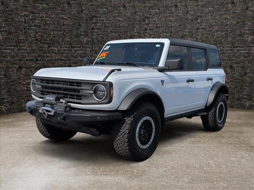 Oxford White 2021 Ford Bronco Base