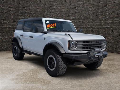 Oxford White 2021 Ford Bronco Base