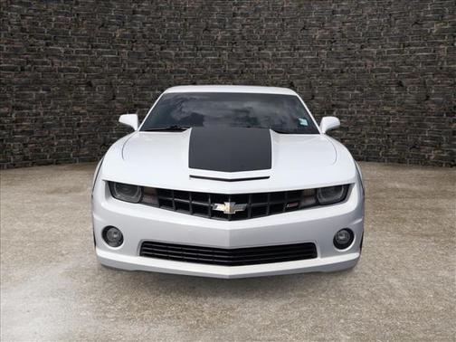 Summit White 2011 Chevrolet Camaro 2SS