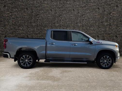Sterling Gray Metallic 2026 Chevrolet Silverado 1500 LT