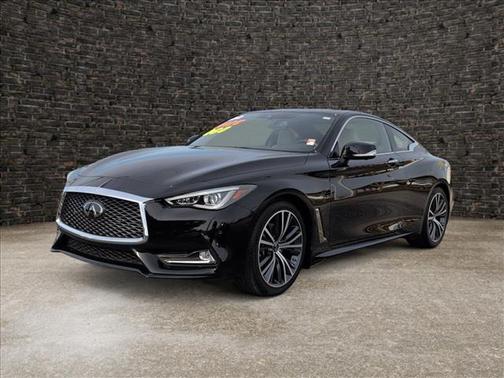 Black Obsidian 2022 INFINITI Q60 LUXE