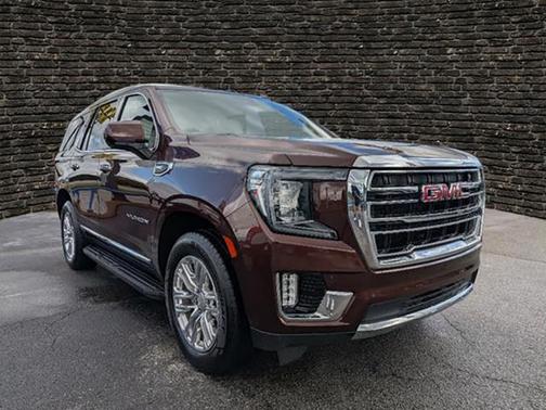 2023 GMC Yukon SLT