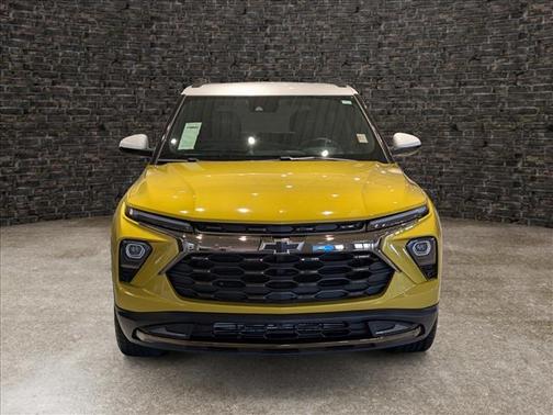 Nitro Yellow 2025 Chevrolet Trailblazer ACTIV