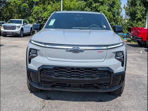 2025 Chevrolet Silverado EV RST