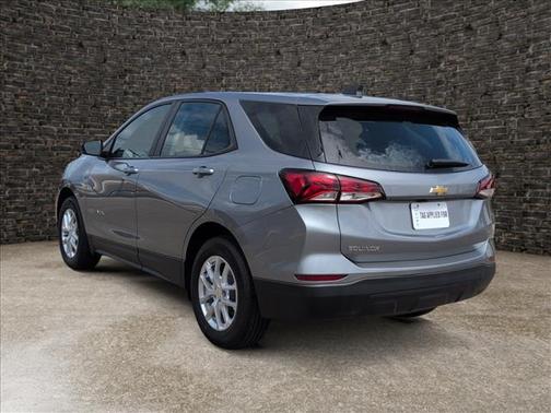 Sterling Gray Metallic 2024 Chevrolet Equinox LS