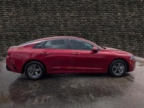 2021 Kia K5 LXS