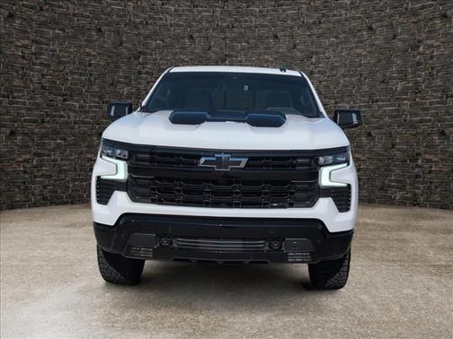 Summit White 2026 Chevrolet Silverado 1500 LT Trail Boss