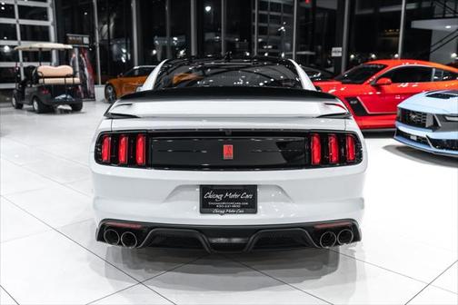 2020 Ford Shelby GT350R Base