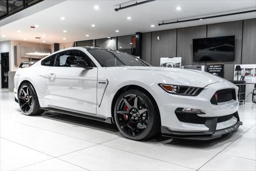2020 Ford Shelby GT350R Base