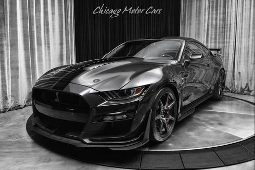 2022 Ford Shelby GT500 Base