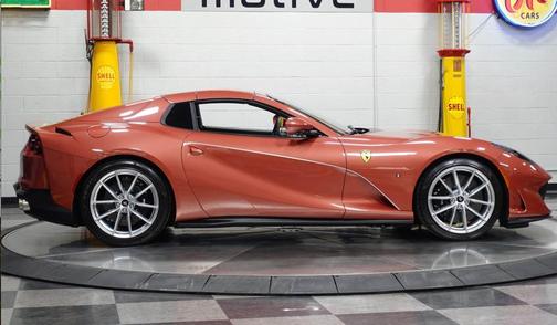 2022 Ferrari 812 GTS Only 900 Miles! Tailor Made Vehicle Incredible Spec! 1of1 Suspension Lift