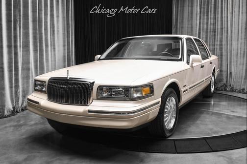 1997 Lincoln Town Car Cartier