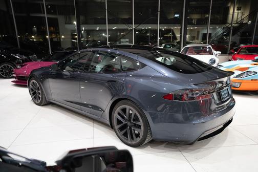 2021 Tesla Model S Plaid