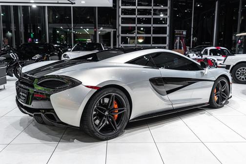 2016 McLaren 570S Coupe ONLY 5300 Miles! HOT Color Combo! Carbon Fiber Trim! Front PPF! LOADE