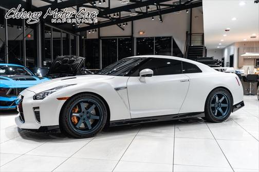 2021 Nissan GT-R Premium Dual-clutch 6-Speed Transmission