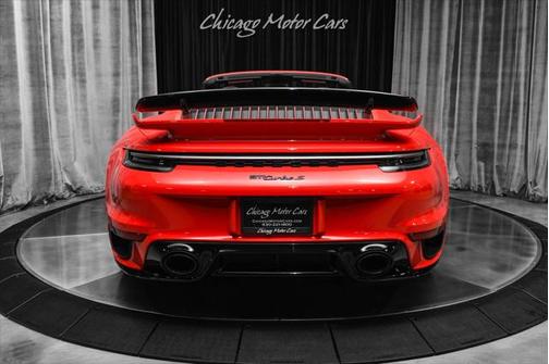 2025 Porsche 911 Only 400 Miles! Burmester Sound! Axle Lifter! Tons of Carbon! PPF! Ceramic!