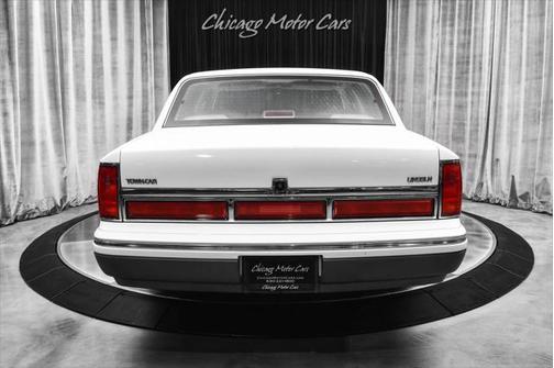 1997 Lincoln Town Car Signature