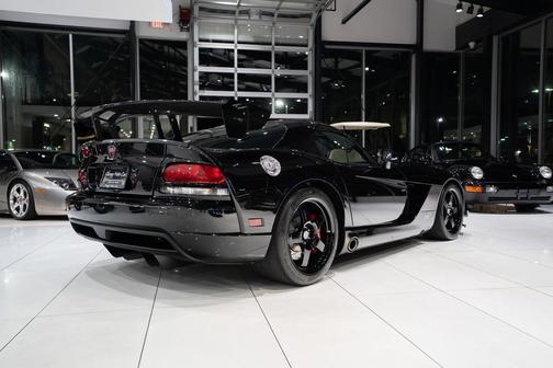Viper Black Clear Coat 2010 Dodge Viper SRT-10