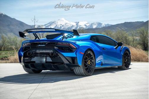 2023 Lamborghini Huracan STO Coupe