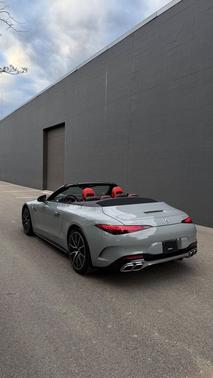 MANUFAKTUR Alpine Grey 2023 Mercedes-Benz AMG SL 63 Base