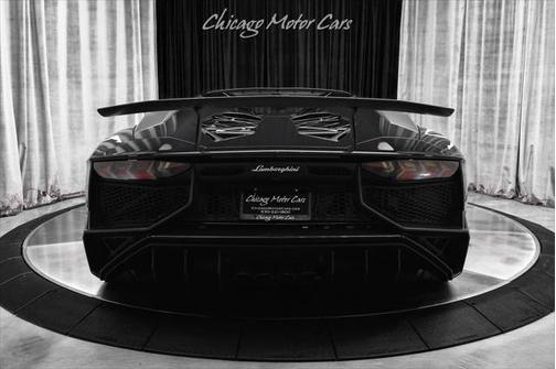 2017 Lamborghini Aventador LP750-4 Superveloce