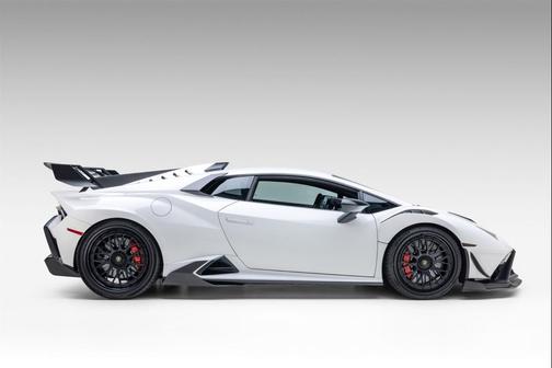 2022 Lamborghini Huracan STO Coupe